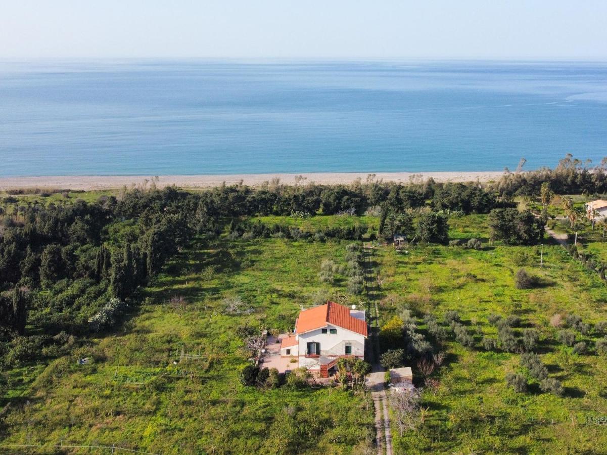 Tenuta Piana1 Con Accesso Diretto Al Mare Caronia Marina Exterior foto